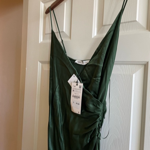 Satin Green Zara Dress Medium New w Tags - Picture 3 of 5